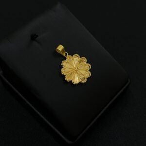 تعليقه الورده الحجم الكبير عيار 21 الوزن 2.36 جرام