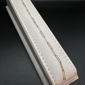 اسواره عيار 18الوزن 0.92 جرام