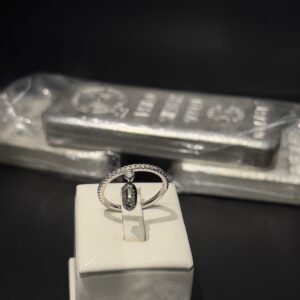 خاتم ذهب ابيض عيار 18 مقاس 9 الوزن 3.15 جرام