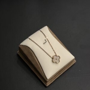 عقد عيار 18 الوزن 3.42 جرام