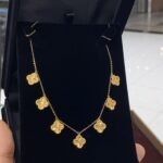 تشوكر فان كليف عيار 21 الوزن 3.7 جرام