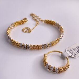 أسوارة دوريكا ذهب صافي عيار21k لون ابيض وذهبي