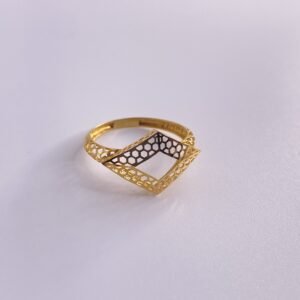 خاتم تصميم عصري ذهب21 وزن1.09