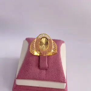 خاتم ذهب عيار21 مميز وأنيق وزن تقريباً 1.97g