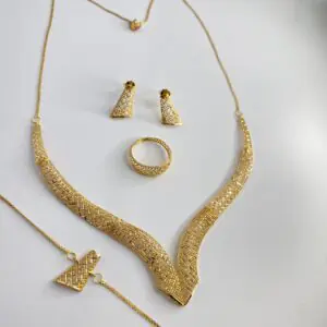طقم تركي ذهب عيار21🥹 وزن 11.20gتقريبا